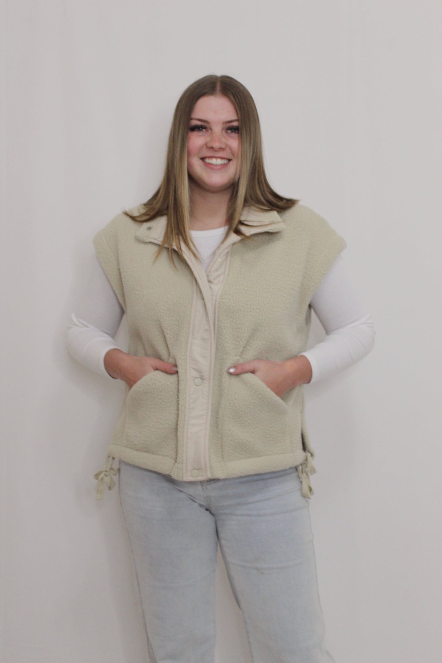 Cloudline Fleece Vest