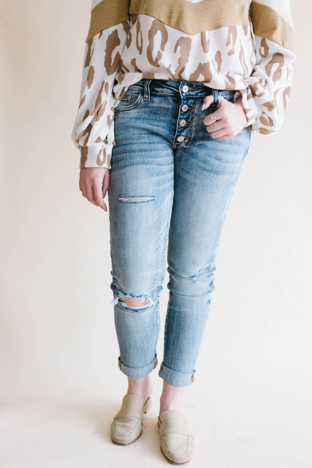 Relaxed Fit KanCan Jean